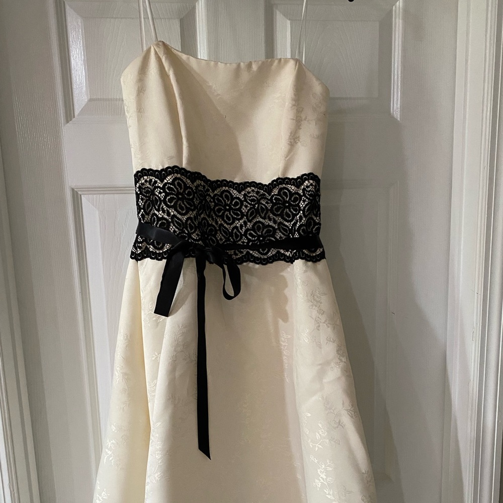 Ecru embossed strapless party dress